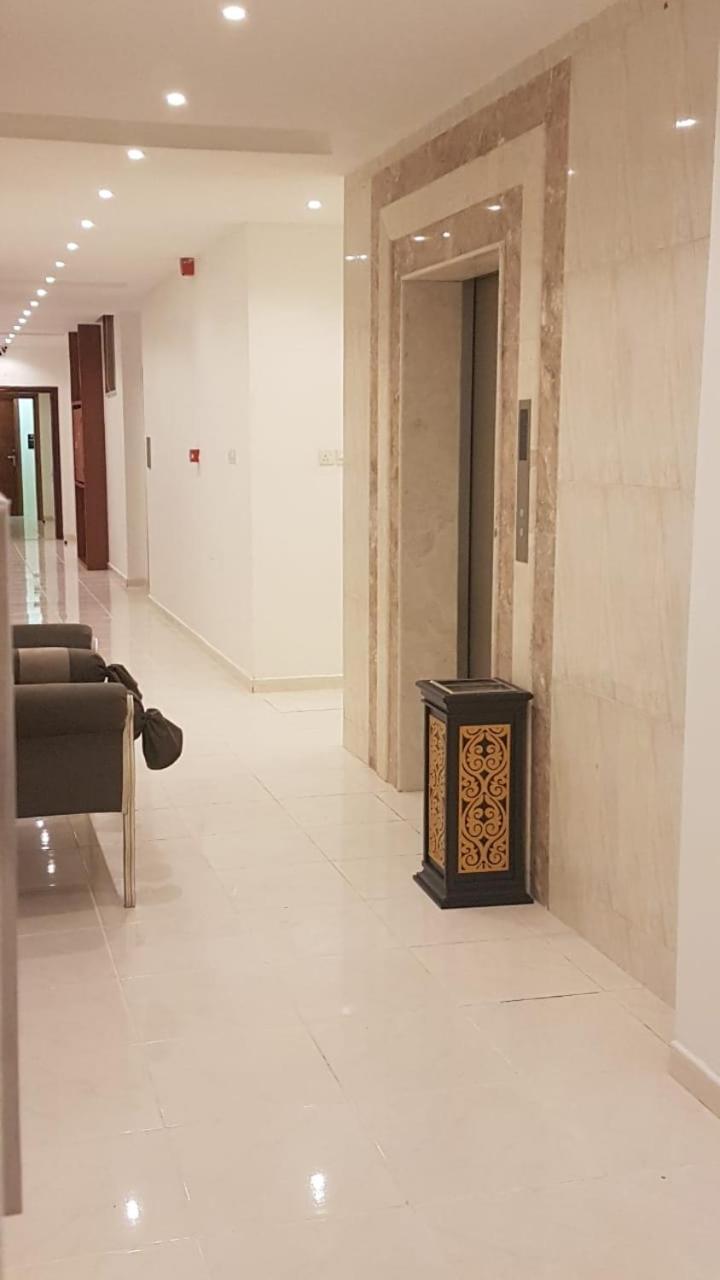 Rahwan Palace - Apartments Hotel 발주라쉬 외부 사진